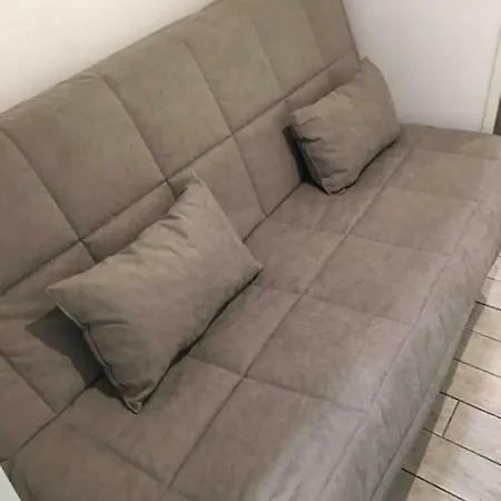 Apartment Mouret *